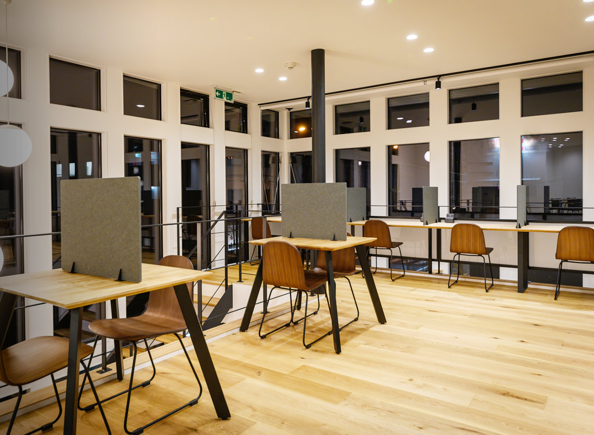 ヤギヌマ流通サービス　レンタルスペースぷらっと内観